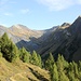 <b>A quota 1885 m raggiungo il costone del Puv. Qui si entra nella suggestiva Val Cavalasca. Il sentiero ora è in leggera discesa: restano ancora 500 m di strada e circa 50 di dislivello per raggiungere l’Alpe Cavalasca (1831 m). </b>