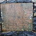 Gedenktafel beim Gipfel auf dem Ben Nevis / Beinn Nibheis (1344m).