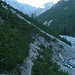 Weg von der Cluozza-Hütte hinunter ins Tal