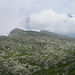 Rechts von der Bildmitte die Punta di Larescia/Cima di Gorda (..und "labyrinthische Landschaft")