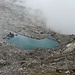 Laghetto glaciale poco sotto la morena destra quotato 2420 metri.