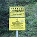 Schild auf der Abstiegsstraße