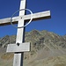 Das Kreuz der Münsterhöhe vor der Grubenwand