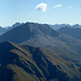 Panorama Südost:  die Lechtaler Alpen, dahinter links der Hohe Riffler (Verwallgruppe). <br />Da waren wir auch schon in der Bildmitte die [http://www.hikr.org/tour/post41456.html Wösterspitzen], rechts die [http://www.hikr.org/tour/post41456.html Rüfispitze].