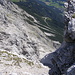 Tiefblick von der Tratenspitze auf die Hinterhornalm