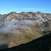 Erster Gipfel heute - der Große Seekopf bietet eindrückliche Nahblicke zum Nebelhorngebiet