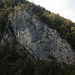 Die 100m hohe Felskannte der Langi Flue (594m) wäre auch einmal eine Begehung wert!