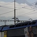 Am Bahnhof Ziegelbrücke - der Fronalpstock ragt aus dem Nebel in den Himmel.