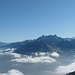 Auf dem Gipfel des Hirzli. Blick vom Alpstein bis zum Glärnisch.