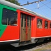 Der EB22, ein ehemaliger SBB-Leichtstahlwagen mit Mitteneinstieg (ex SBB 20-39 102 (besten Dank ins bahnforum.ch)) in den Farben der Steiermärkischen Landesbahnen, stationiert im Bahnhof Feldbach-Landesbahn.