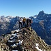 Die Gipfeltruppe ex Fotograf auf dem Grossgander Stock