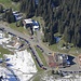 Tiefblick zur Schwägalp bzw. zum Parkplatz. Wer kann die Autos zählen?