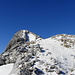 Aufstieg vom Jöchli zum gleichnamigen Gipfel - dank dünner Neuschneeauflage ein winterliches (und rutschiges) Intermezzo