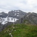 Weiterweg zur Rothgundspitze über Gratstufen, in Bildmitte das Hohe Licht (2651 m), ein Ziel für den nächsten Tag