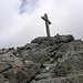 Gipfelkreuz des Grosse Cirspitze, 2592m, 1,5 Stunden von Grodnerjoch(2121m).