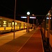 Am Bahnhof Szentgotthárd herrscht auch abends reger Betrieb.