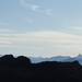 Über der südlichen Alpsteinkette eröffnet sich bald der Blick auf eine österreichische Gipfelsilhouette 
