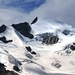Der vergletscherte Gipfel des Gross Wannenhorns (3906 m).