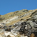 Abstieg vom Piz dals Lejs, im Bild die steile Flanke im Bereich um 2500 m