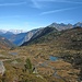 Rückblick über den Fundussee zum Schartle. Links im Hintergrund die Mieminger Kette, rechts die Stubaier Alpen.