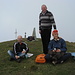 da sinistra: Marco,al centro Marco e Ingrid in vetta l monte Rai: al 5 ottobre viene festeggiato in raduno di alpinismo femminile quassù