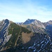 Gipfelblick vom Bschießer auf Ponten, Gaishorn und Rauhhorn