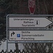 Am Ortseingang von Unterammergau ist der Pürschlingsparkplatz ausgeschildert.
