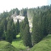 Oberhalb der Alp Chätterech hat das Unwetter vom August 05 einen grossen Hangrutsch verursacht. 