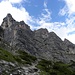 Ruckblick zum Fahnenköpfl,Westliche(2160m) und Ostliche Mitterspitze(2206m) im Abstieg.