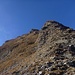 Erste Felsstufe (links Couloir das zum Gipfel führt)