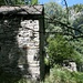 Die dem Verfall preisgegebenen Steinhäuser von Ör Piatto.