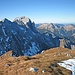 Lackenkarkopf, Grabenkarspitze, Östliche Karwendelspitze; rechts die schöne Soierngruppe mit der Soiernspitze.
