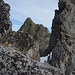 Am Chly Oeugstchummuhorn S-Grat kurz vor dem Gipfel, im Hintergrund das Gross Oeugstchummuhorn mit S-Grat rechts