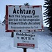 <b>Il confine di stato è a circa 11 km, la [http://www.heidelbergerhuette.com/  capanna] a 14 km.</b>