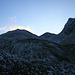 Anstieg zum S-Grat der Grubenkarspitze, rechts die Rosslochspitze. Die Scharte Bildmitte links nebem dem breiten Turm gilts zu erreichen.