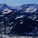Aussicht vom Vilan (2375,9m) übers Rheintal mit Landquart (523m) auf die Haldensteiner Calanda (2805,7m) und den Ringelspitz / Piz Barghis (3247,7m).
