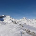 Il panorama dalla cima: Vallone delle Cime Bianche a destra e Matterhorn<br />