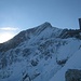...die Nordflanke der Alpspitze, Gipfelkreuz des Osterfelderkopf 2050m