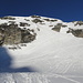 Chli Chärpf: Die Schneeverhältnisse erlauben die Begehung mit Skiern bis auf den Gipfel.