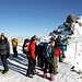 <b>Gemsstock (2961 m). Numerosi gli sciescursionisti che si preparano per la partenza.</b>