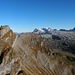 Fantastische Aussicht!<br />Links der Druesberg 2282m, dann der Glärnisch, der Bös Fulen, 2802m, Grisset 2721m, Pfannenstock 2573m.