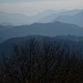 La Montagnola - Gipfelaussicht auf die Bergwelt gegen Varese
