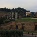 Roma (37m): Aussicht vom Colosseo aufs Foro Romano.