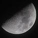 So viele Mondfotos gab`s jetzt hier schon....aber kann es sein, dass auch der jedesmal anders aussieht, wie die Berge auch? Die Krater mal deutlicher, mal weniger, die Beleuchtung immer anders?<br />Datum 31.01.2012 19.17 Uhr