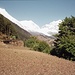 Wir marschieren auf die Manaslu-Gruppe zu: vlnr Himal Chuli, Peak 29 und Manaslu.