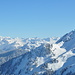 Grüneck (1892 m): Blick Richtung NE. In der Mitte ist der höchste Berg der Samnaungruppe zu erkennen, der Muttler.
