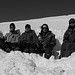 Das "Expeditionsteam" bei der Mittagspause auf der selbstgeschaufelten Schneebank, auf dem Gipfel des Schüsser/Hammerspitze (2170m). :)<br />(Copyright: Rainer)