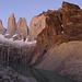 Warten auf die ersten Sonnenstrahlen an den 3 Torres...