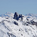 Markant im Zentrum der "schwarze" Piz Radönt und links davon die Weisskugel, rechts ganz im Hintergrund erkennt man auch noch die Hintere Schwärze in den Ötztaler Alpen