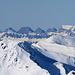 Am Horizont im Nordwesten die Fab Seven und im Vorder/Mittelgrund 3 mit Fabi besuchte Gipfel der letzten Wintersaison
